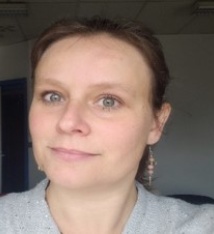 Mme Nina Porcher